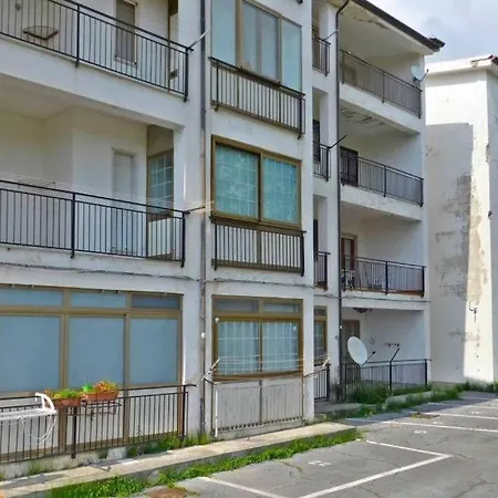 Casa Comer Grisolia アパート *