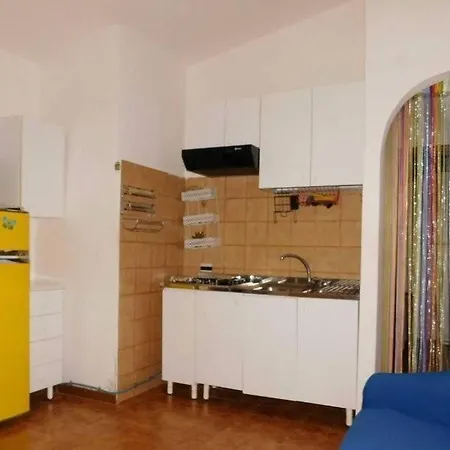 Casa Comer Grisolia チレッラ