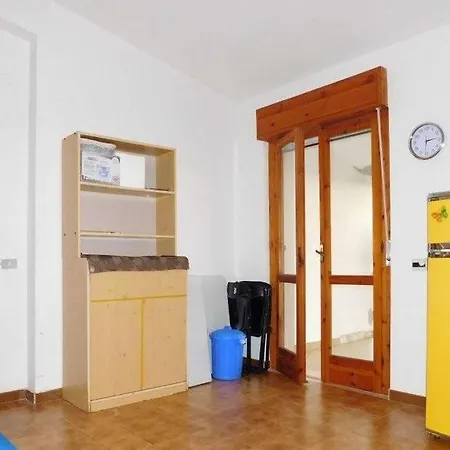 Casa Comer Grisolia 奇雷拉