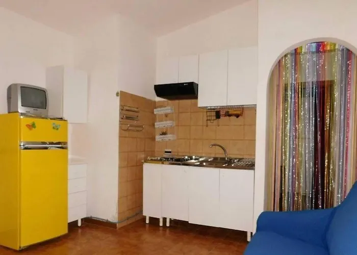 Casa Comer Grisolia チレッラ